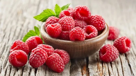 Frische Himbeeren