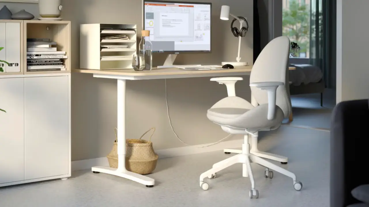 IKEA 15% Rabatt auf eine Kombination aus Schreibtisch und Schreibtischstuhl