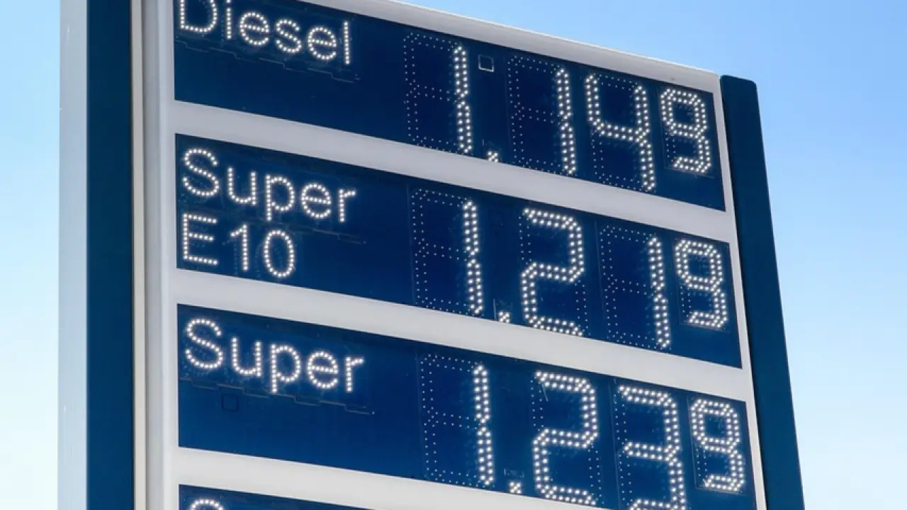 Sprit sparen trotz hoher Preise: 10 praxisnahe Tipps